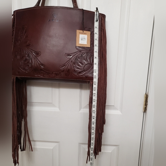 Ariat Victoria Tooled Leather Conceal Western Bag. - Picture 2 of 10